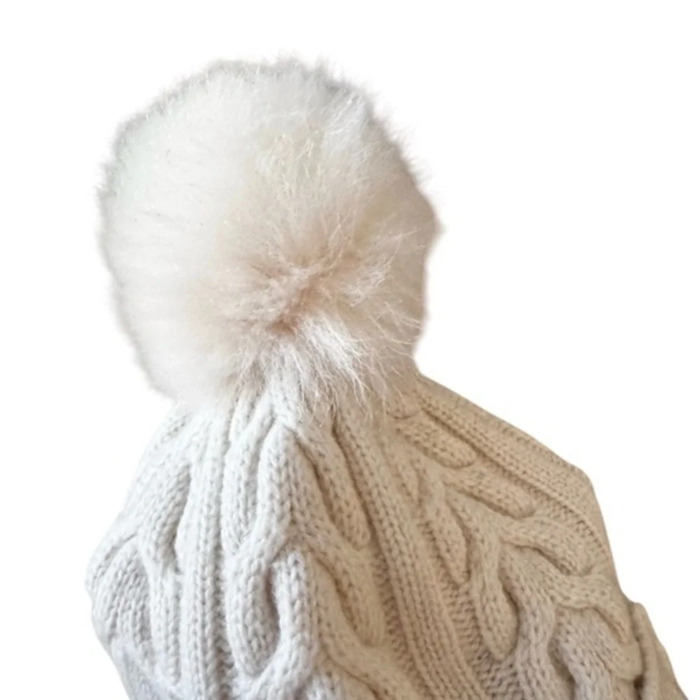 NEW Amicale‎ New York 100% Cashmere Ivory Cable Knit Pom Pom Beanie Winter Hat